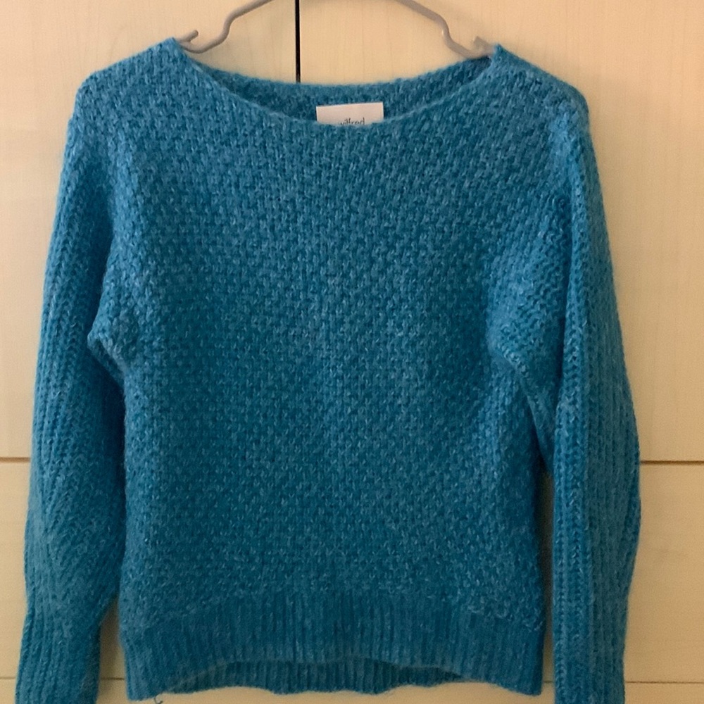 Aritzia Wilfred sweater